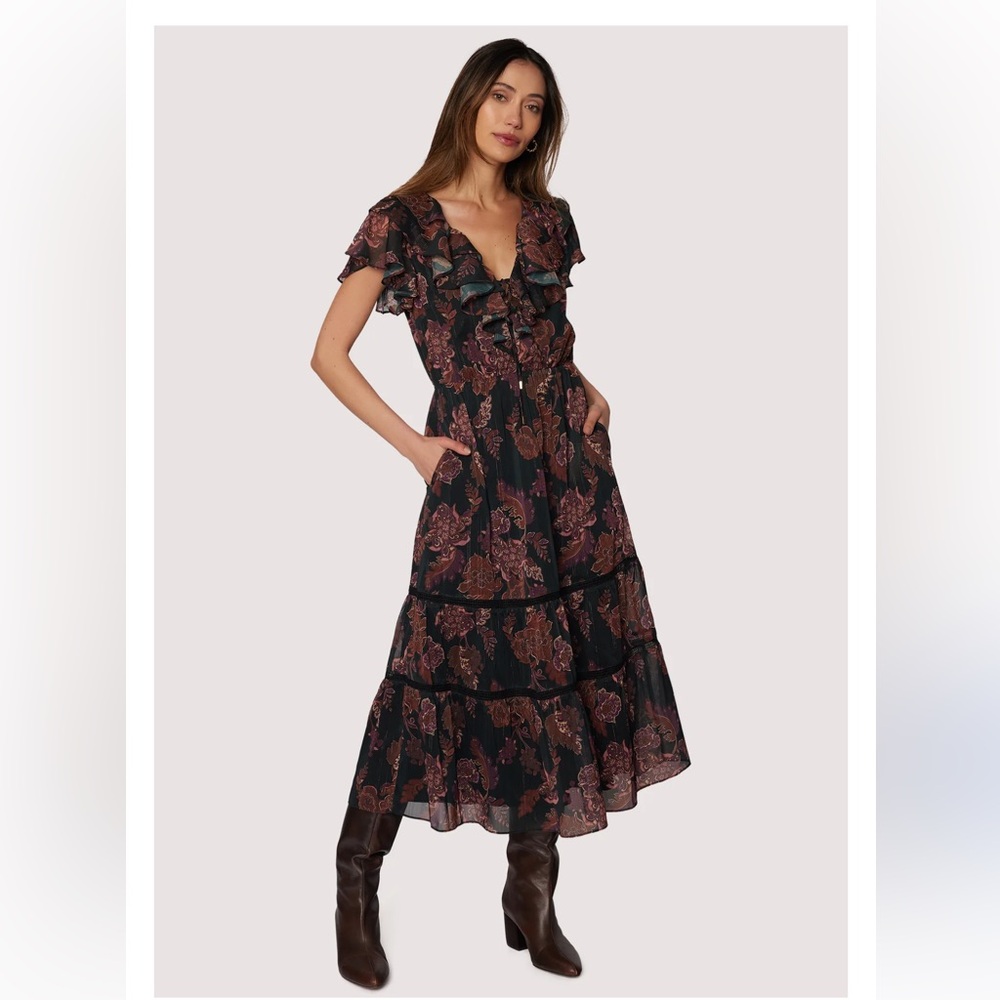 Lost + Wander Black and Brown Floral Midi Dress